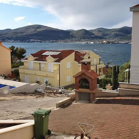 Tamara * Trogir