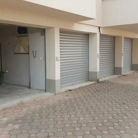 Διαμέρισμα Tamara Τρογκίρ